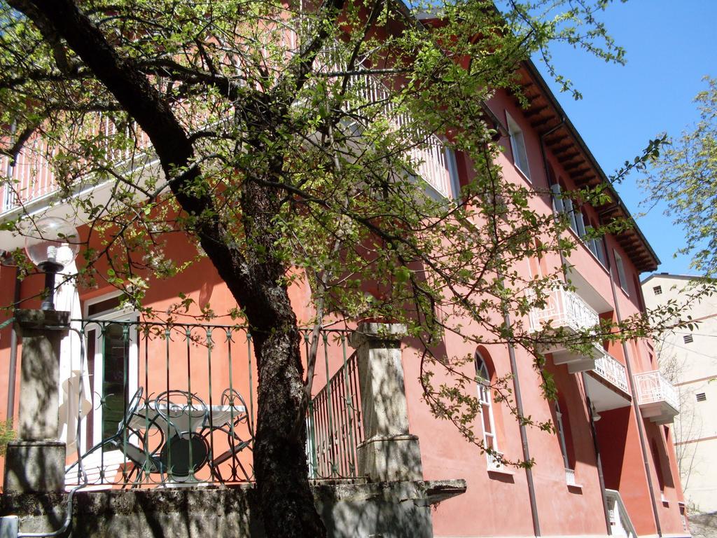 Hotel Roma Scanno Exterior photo